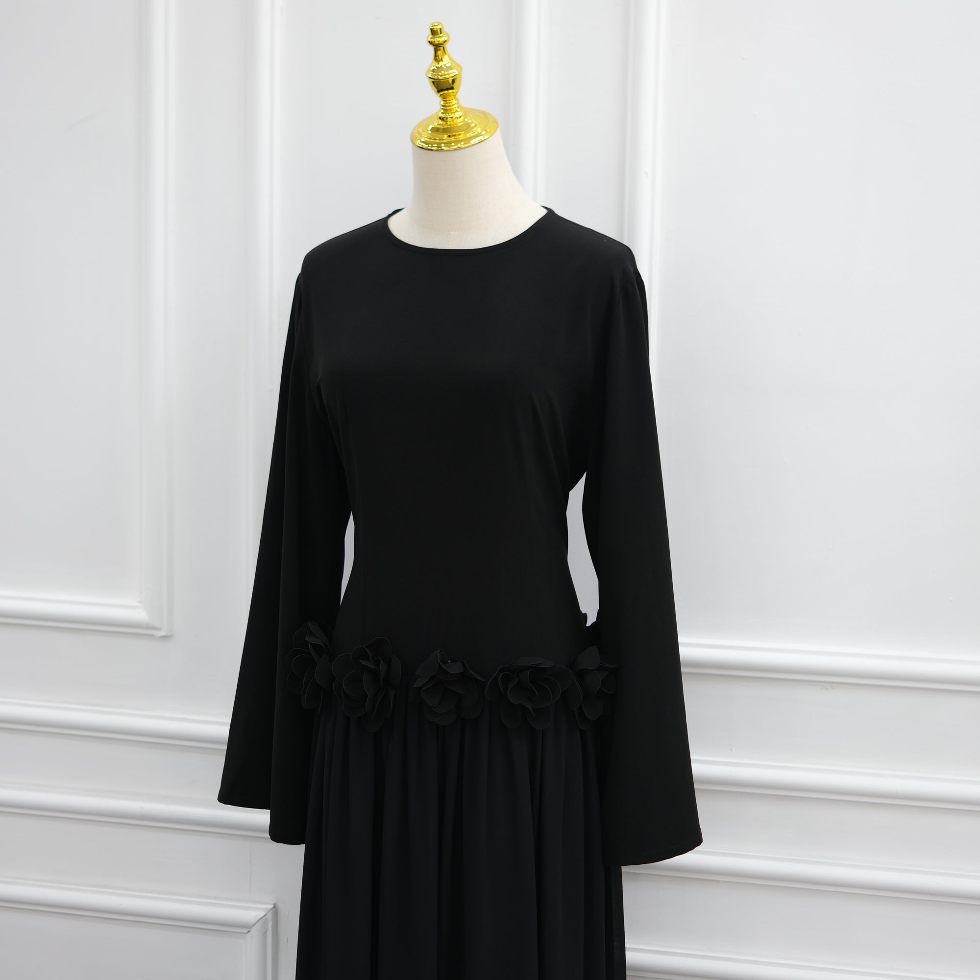 Ayla Floral Waist Maxi Dress - Black
