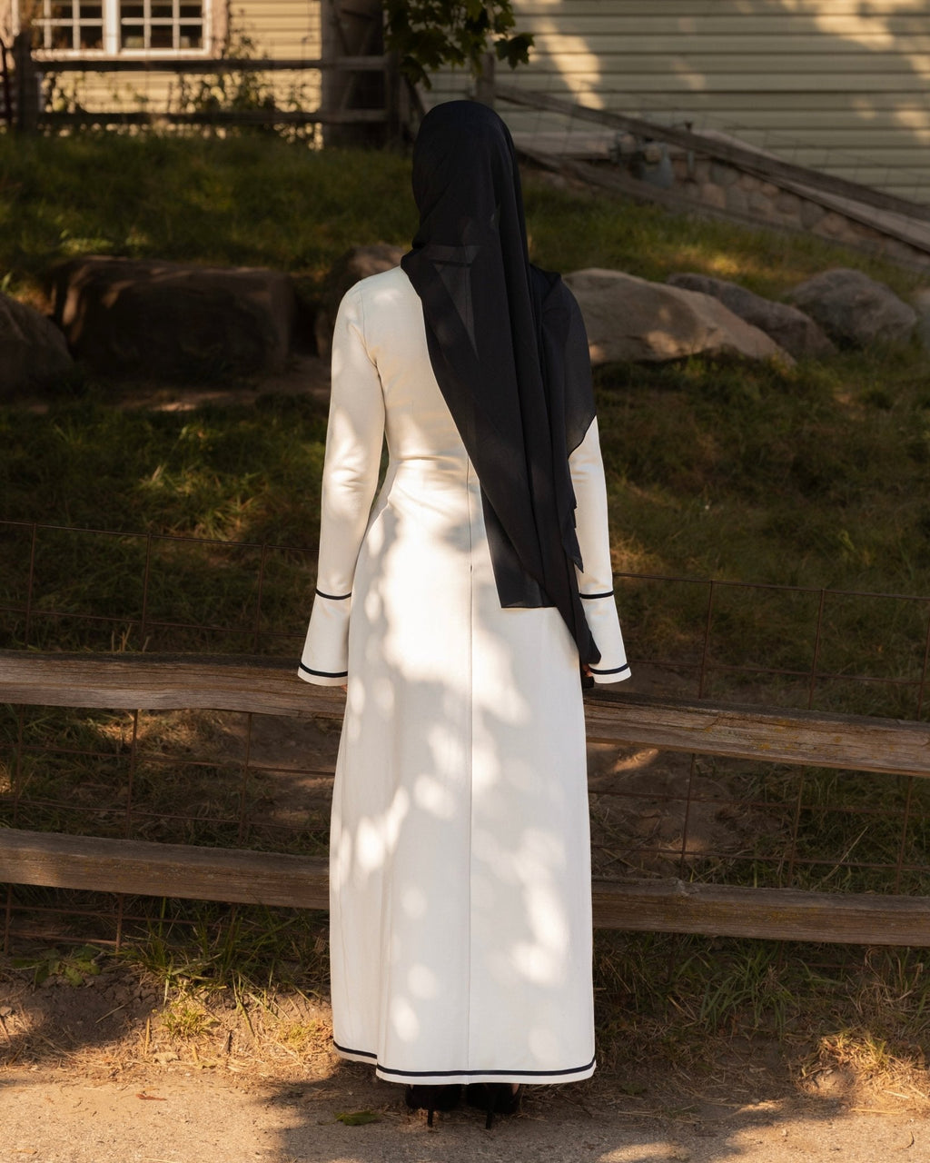 Amara Contrast Trim Maxi Dress - Ivory