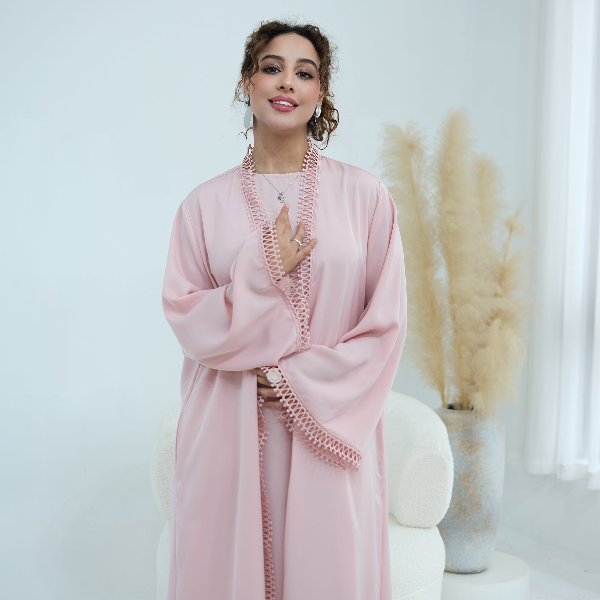 Yasmina Trim Detail Abaya - Baby Pink