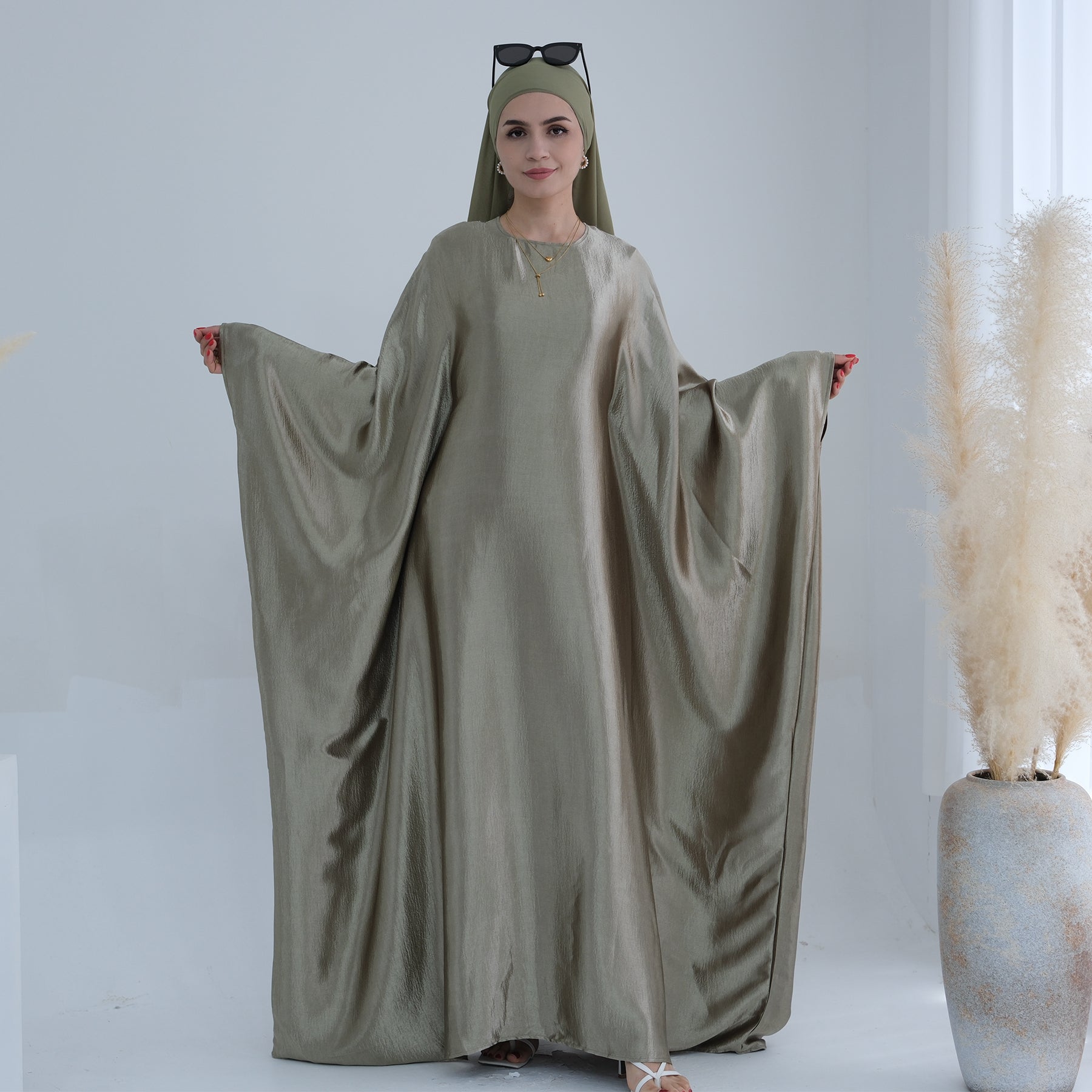 Soraya Shimmer Kaftan Dress - Light Green